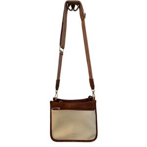 NWT CHOLISS Crossbody Bag Purse 9x8x3 in. Cream & Tan Trim Guitar Strap‎